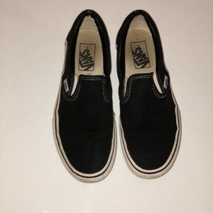 PLATFORM BLACK SLIP ON VANS SIZE 7.5